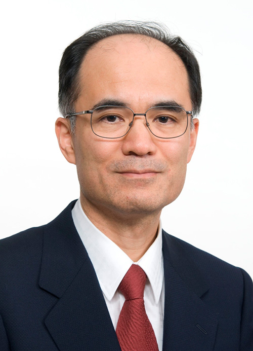 会長：梶波　康二 写真